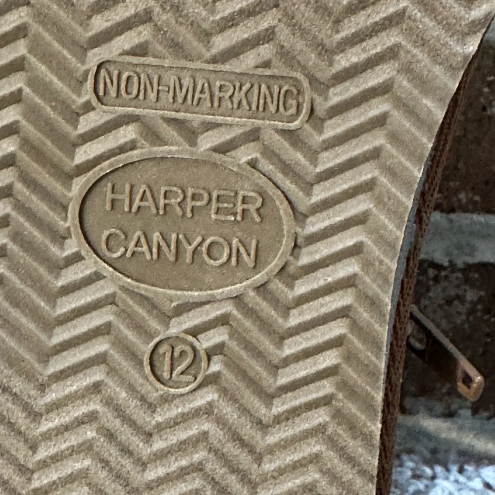 Harper Canyon Tan Faux Suede Fur Lined Winter Boots Kids child Size 12 NWOT‎